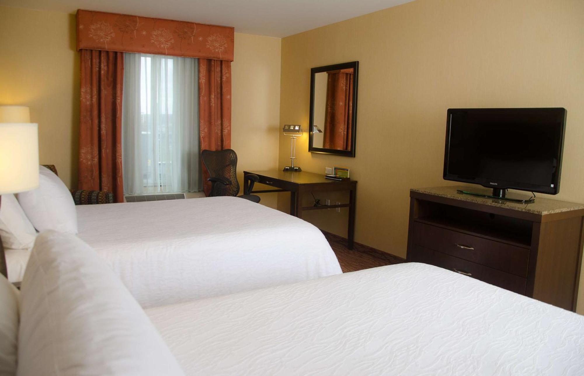Hilton Garden Inn Watertown Exterior photo