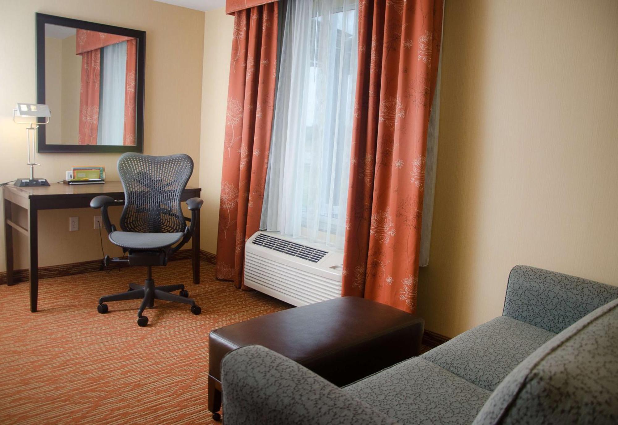 Hilton Garden Inn Watertown Exterior photo