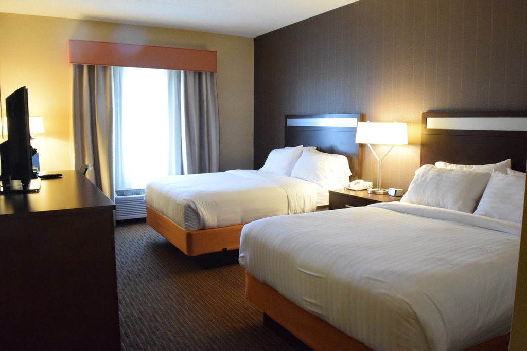 Hilton Garden Inn Watertown Exterior photo